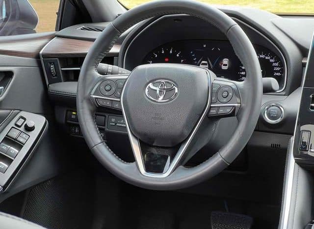 
								Toyota Avalon, 2024 full									