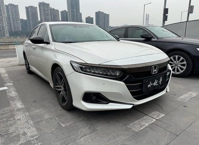 
								Honda Accord, 2022 full									