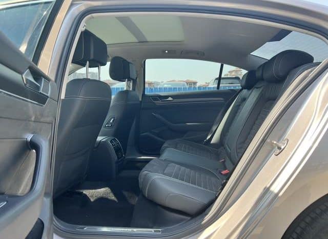 
								Volkswagen Magotan, 2021 full									