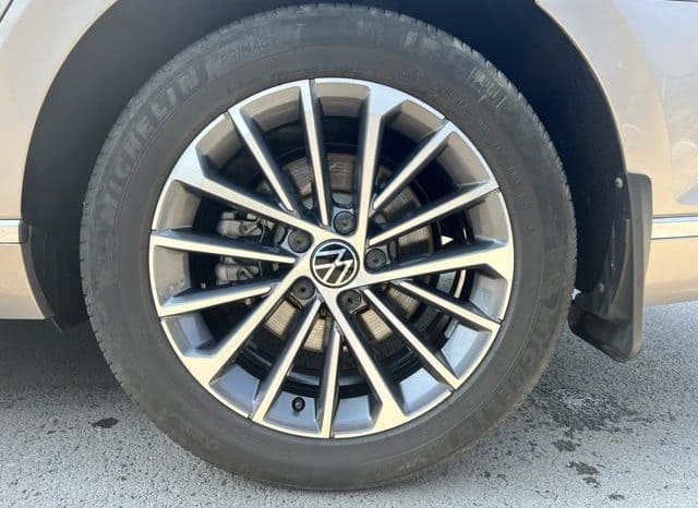 
								Volkswagen Magotan, 2021 full									