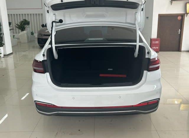 
								Volkswagen Golf 7 (Lavida), 2022 full									