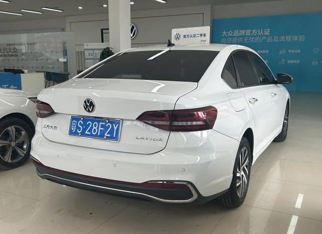 
								Volkswagen Golf 7 (Lavida), 2022 full									