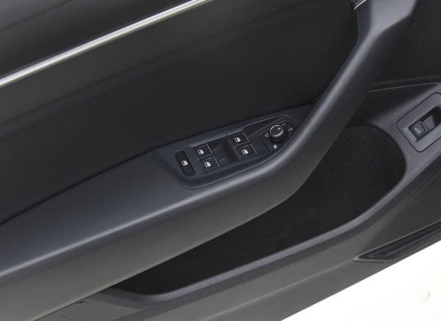 
								Volkswagen Magotan, 2022 full									