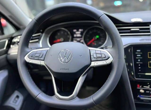
								Volkswagen Magotan, 2021 full									
