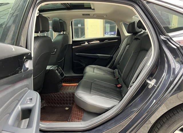 
								Volkswagen Passat, 2022 full									