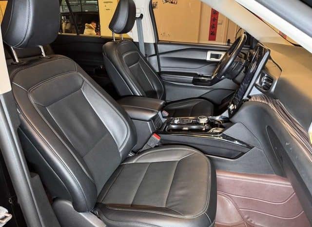 
								Ford Explorer (VI), 2022 full									