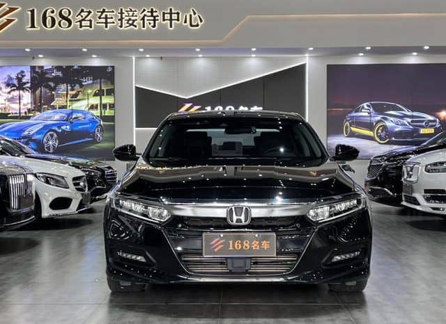 
								Honda Accord, 2021 full									