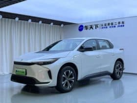 Toyota GAC Platinum 4X, 2025