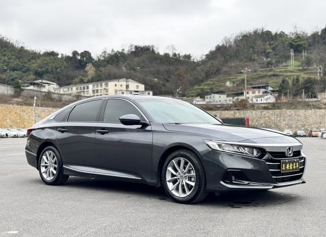 
								Honda Accord, 2021 full									