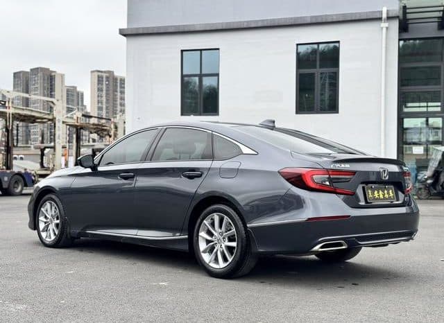 
								Honda Accord, 2021 full									
