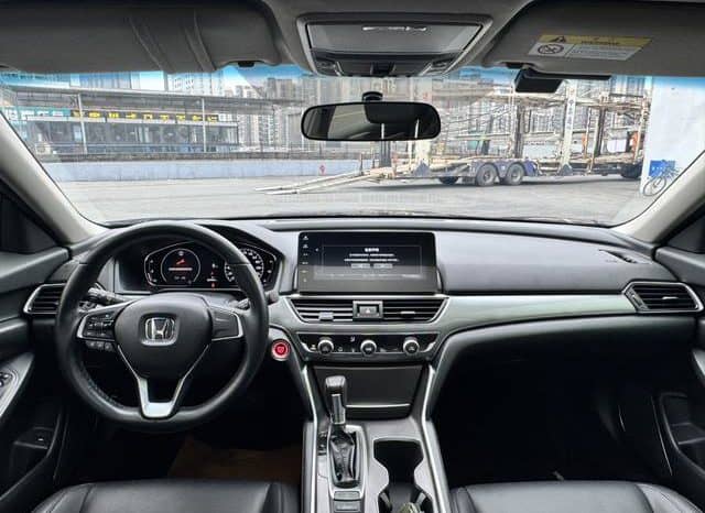 
								Honda Accord, 2021 full									