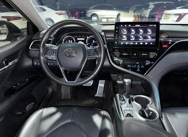 
								Toyota Camry, 2024 full									