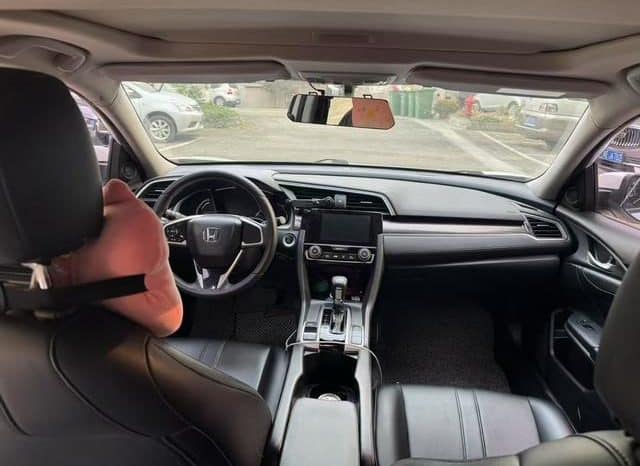 
								Honda Civic, 2020 full									