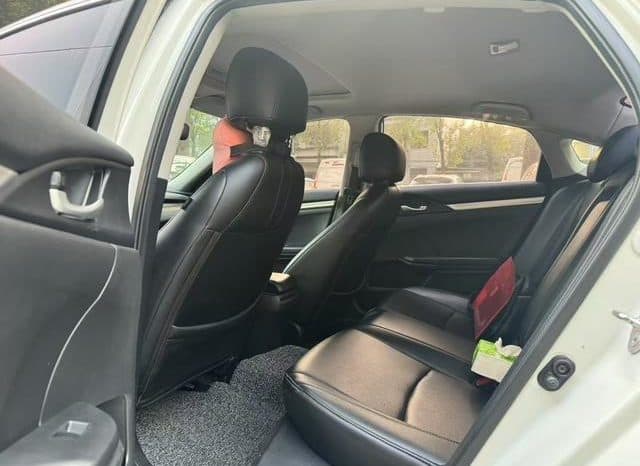 
								Honda Civic, 2020 full									