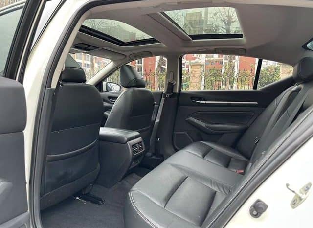 
								Nissan Altima (VI), 2020 full									