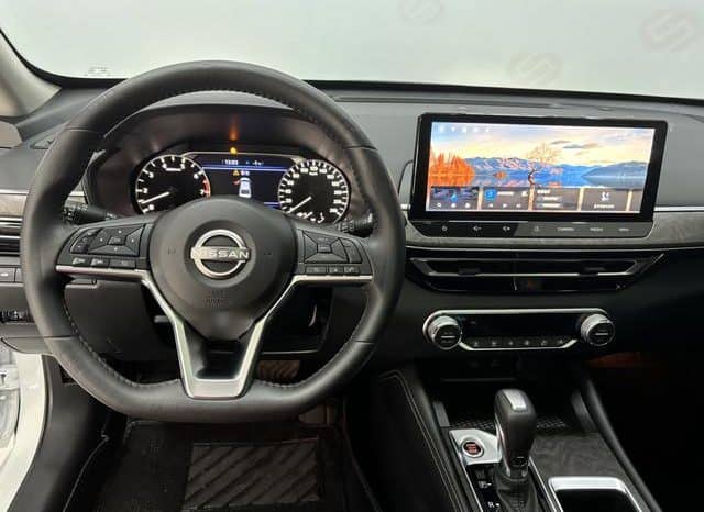 
								Nissan Altima (VI), 2023 full									