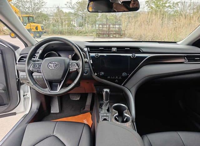
								Toyota Camry, 2020 full									