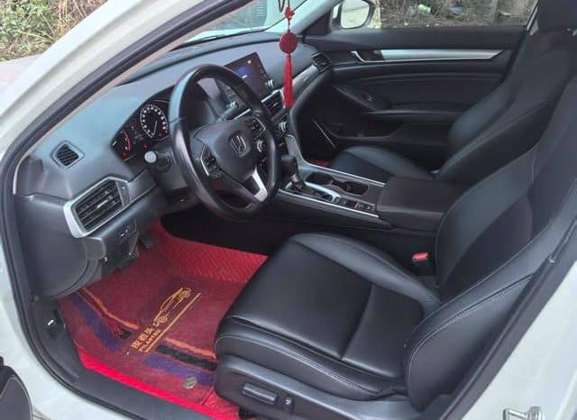 
								Honda Accord, 2020 full									