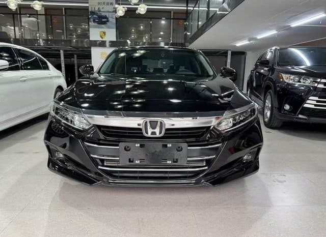 
								Honda Accord, 2021 full									