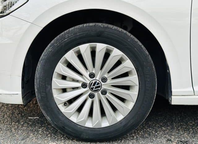 
								Volkswagen Golf 7 (Lavida), 2021 full									