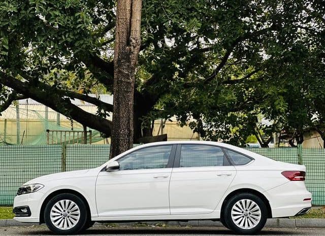 
								Volkswagen Golf 7 (Lavida), 2021 full									