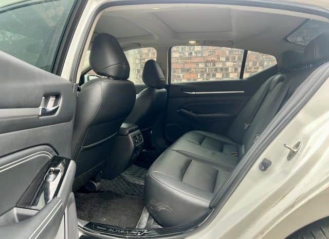 
								Nissan Altima (VI), 2024 full									