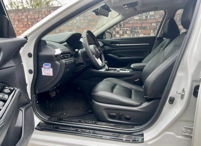 
								Nissan Altima (VI), 2024 full									