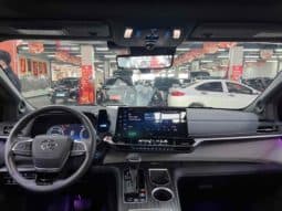 
										Toyota Granvia, 2023 full									
