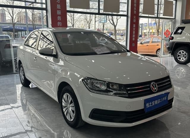 
								Volkswagen Polo (V), 2021 full									