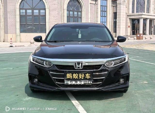 
								Honda Accord, 2022 full									
