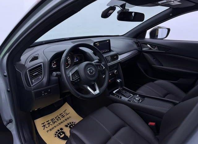 
								Mazda CX-4, 2021 full									