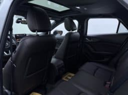 
										Mazda CX-4, 2021 full									
