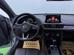 
										Mazda CX-4, 2021 full									