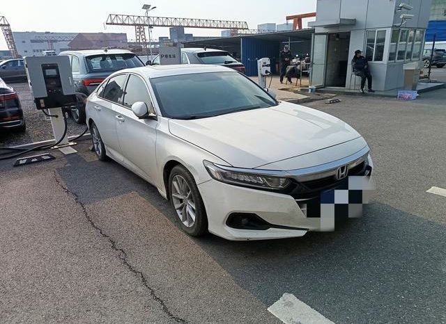 
								Honda Accord, 2022 full									