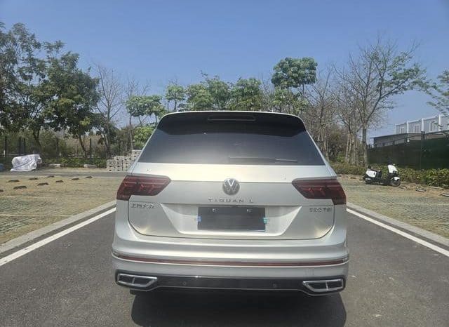 
								Volkswagen Tiguan L, 2021 full									