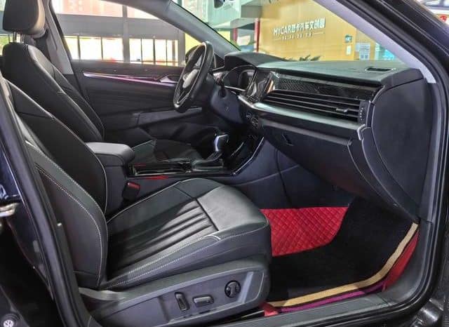 
								Volkswagen Passat, 2022 full									