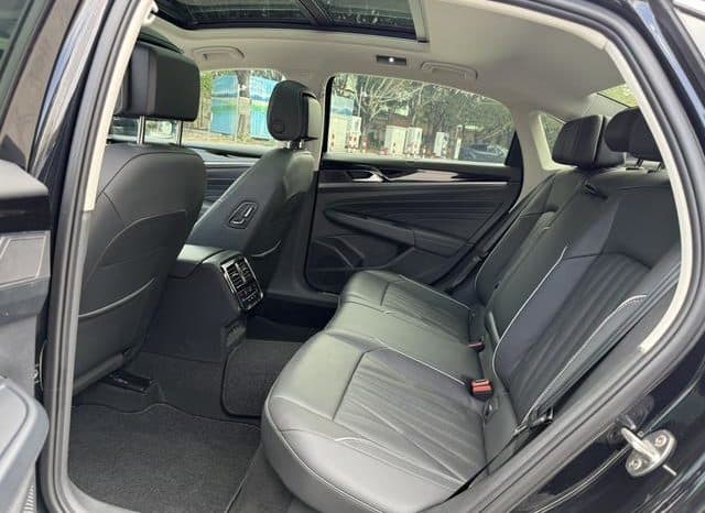 
								Volkswagen Passat, 2022 full									