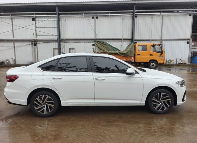 
								Volkswagen Golf 7 (Lavida), 2024 full									