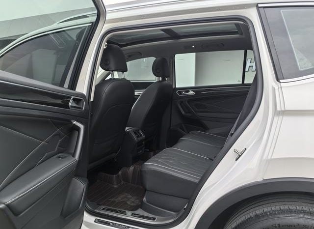 
								Volkswagen Tiguan L, 2021 full									