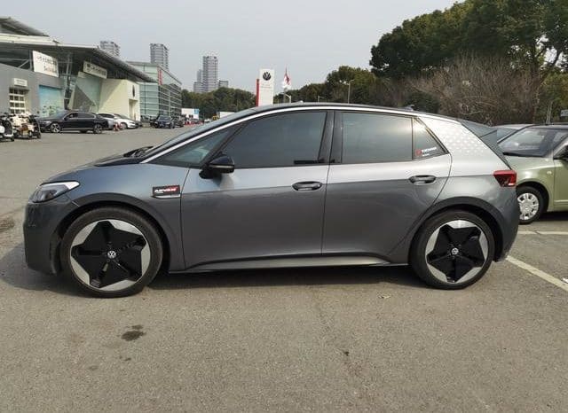 
								Volkswagen ID.3, 2024 full									
