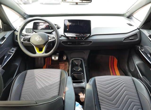 
								Volkswagen ID.3, 2024 full									
