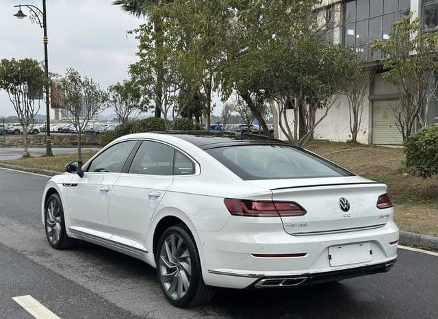 
								Volkswagen Passat CC, 2025 full									