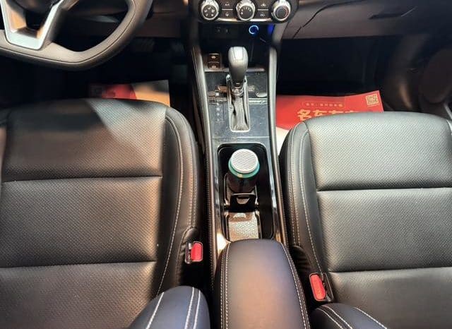 
								Nissan Kicks, 2024 full									
