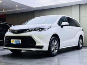 Toyota Sienna, 2024