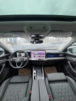 
										Volkswagen Magotan, 2024 full									