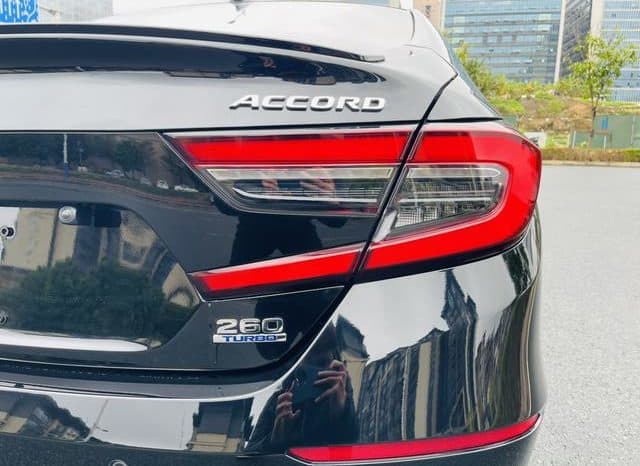 
								Honda Accord, 2022 full									