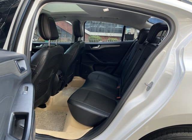 
								Ford Focus, 2020 full									