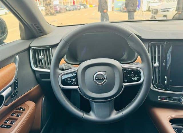 
								Volvo S90, 2023 full									