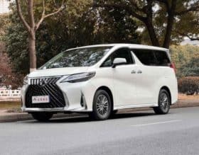 Toyota Vellfire, 2023