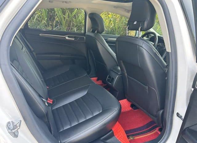 
								Ford Mondeo (V), 2020 full									
